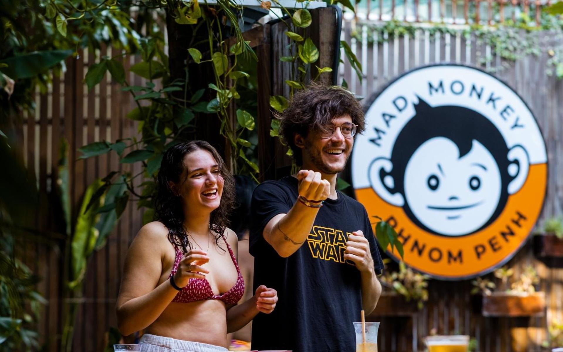 Mad Monkey Hostel Phnom Penh Zewnętrze zdjęcie