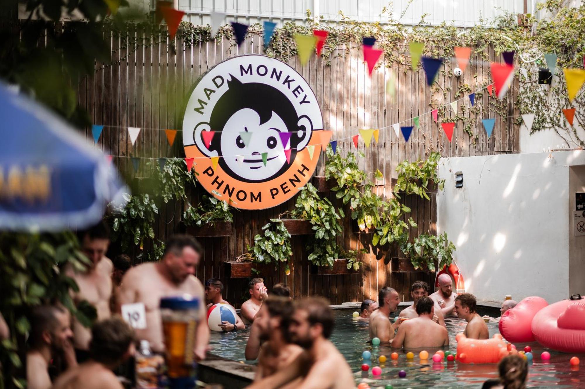 Mad Monkey Hostel Phnom Penh Zewnętrze zdjęcie